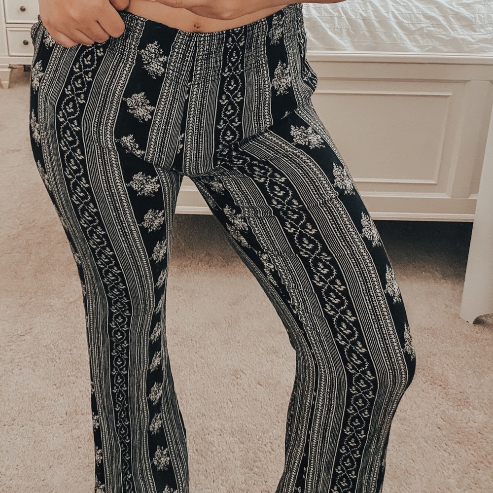 Tight Printed Flare Pants
